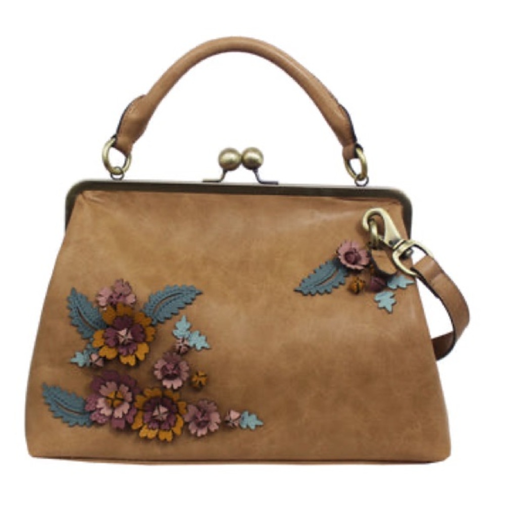 Ella Jae Gypset SCATTERED BLOOMS FRAME SATCHEL IN ALMOND